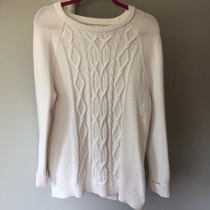 White Vineyard Vines Sweater Size XL